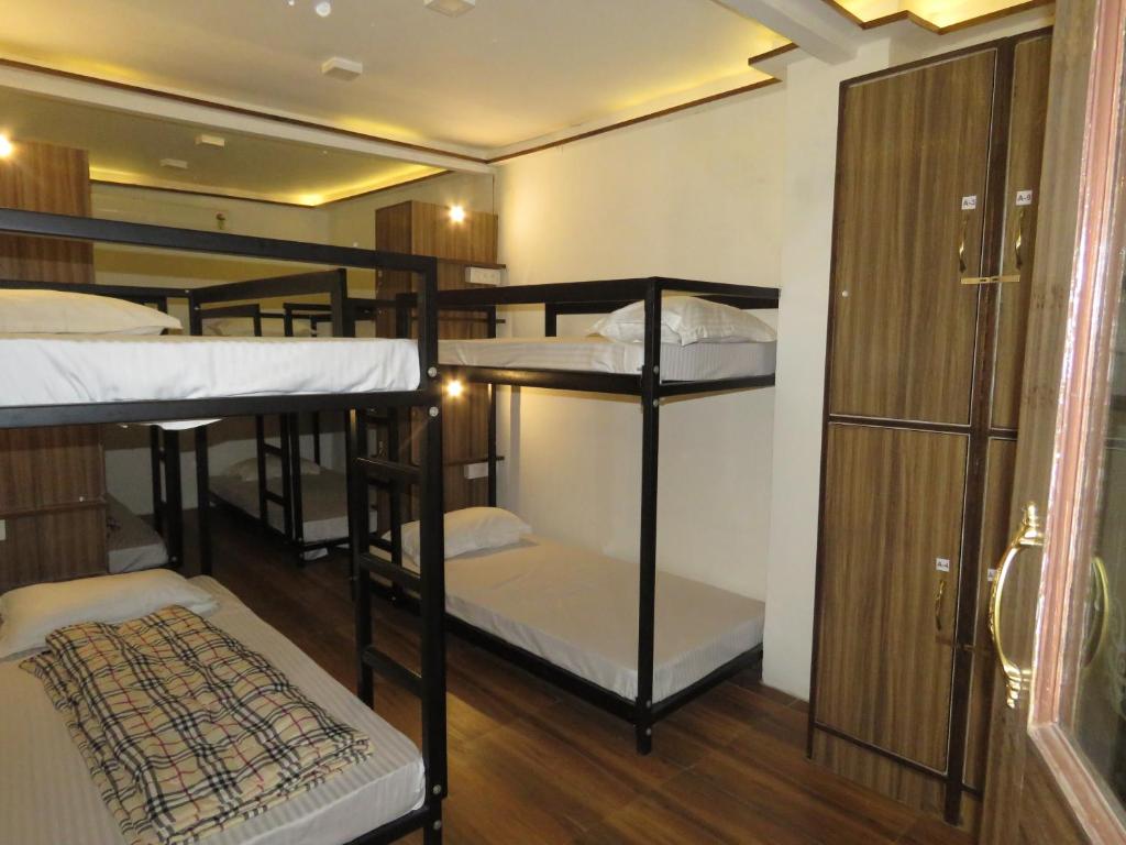 Hostel rooms